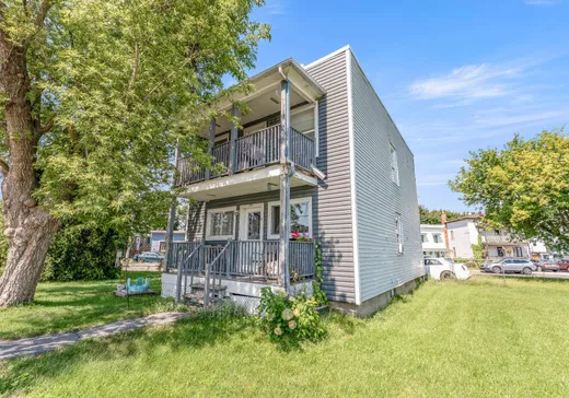 Duplex for sale - 245-245A Rue Alphonse-Desjardins, Salaberry-de-Valleyfield, J6S2P2