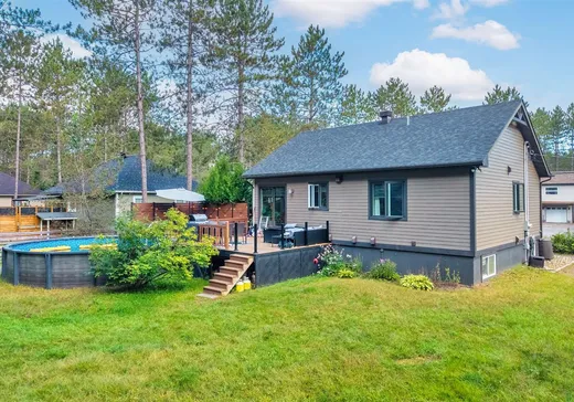 Duplex for Sale - 55-57 Rue des Asters, Mont-Tremblant, J0T 1M0
