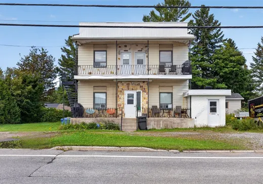 4-Plex for Sale - 1588-1594 Av. de la Montagne E., Quebec City, G3K 1R7
