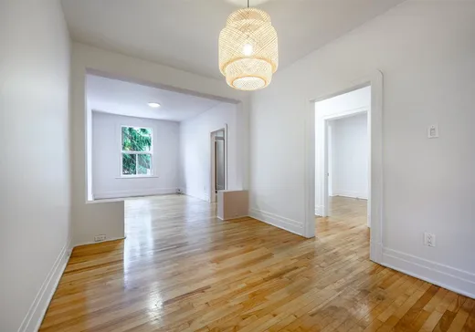 4-Plex for Sale - 1858-1864 Av. Bennett, Montreal (Mercier/Hochelaga-Maisonneuve), H1V 2T1