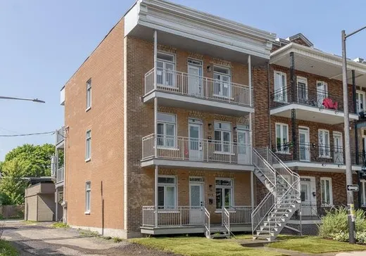 Triplex à vendre - 115-119 8e Rue, Limoilou, G1L2N6
