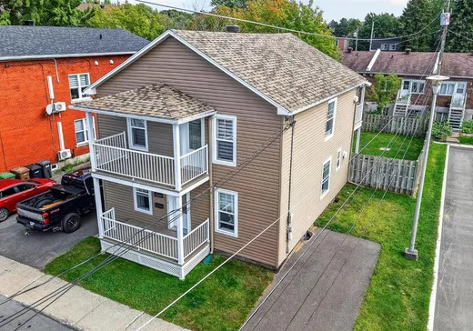 Duplex à vendre - 550-552 Rue du Moulin, Drummondville, J2B 5P6