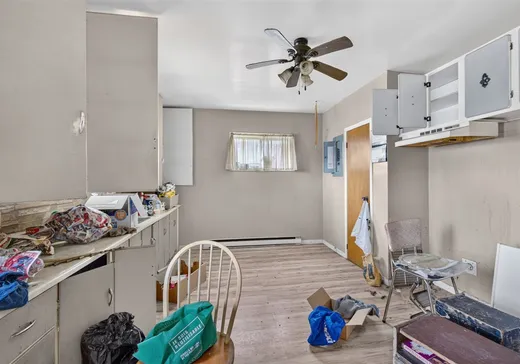 Triplex à vendre - 56-60 Rue Daniel-Johnson, Danville, J0A 1A0