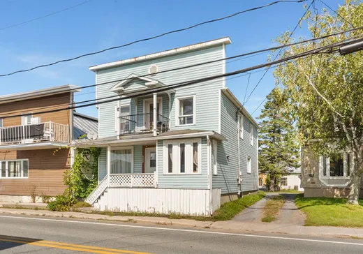 4-Plex à vendre - 1095-1097 Av. des Hirondelles, Bécancour, G9H 4L5