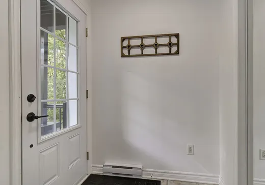 Duplex à vendre - 697-697A Rue Jacinthe, Sainte-Sophie, J5J 2J7