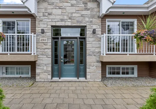 Triplex à vendre - 295-301 Rue des Prés, Iles-Aux-Coudres, G0S 2G0
