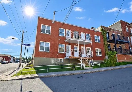 4-Plex à vendre - 2582 Av. Dollard, Shawinigan, G9N 2G7