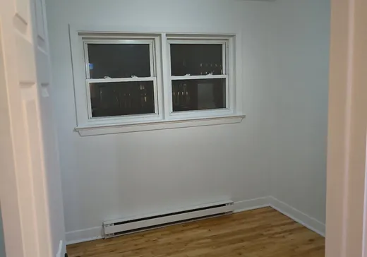 4-Plex à vendre - 1120 Rue Blanchet, Saint-Hyacinthe, J2S 1J8