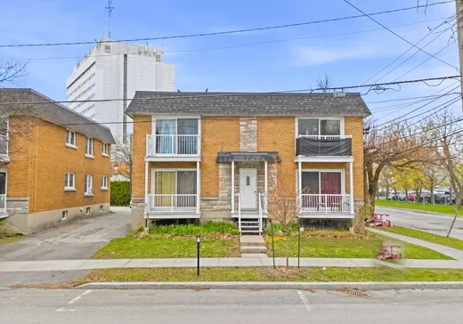4-Plex à vendre - 1100 Rue Blanchet, Saint-Hyacinthe, J2S 1J8