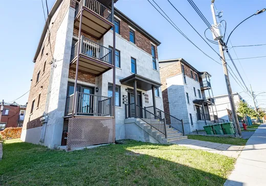 Triplex for Sale - 11230-11234 Av. de Paris, Montreal (North), H1H 4L1