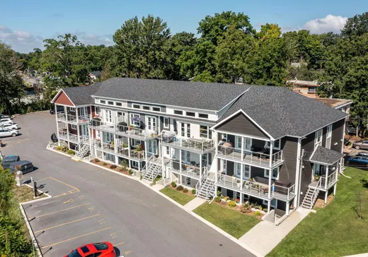 5-Plex à vendre - 121-149 5e Avenue, Vaudreuil-Dorion, J7V3N8
