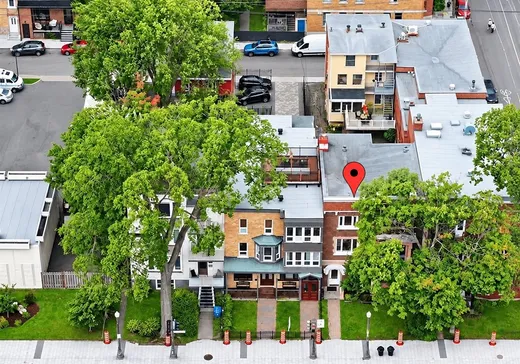 Triplex à vendre - 224 Grande Allée O., Ville de Québec, G1R 2H3