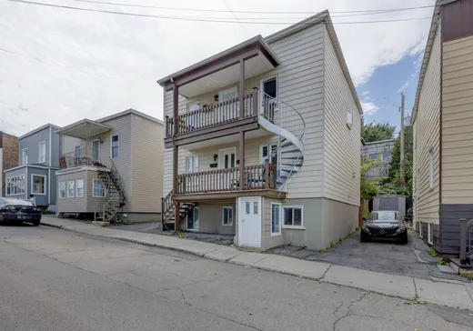 Triplex à vendre - 26-28 1/2 Rue de Verdun, La Cité-Limoilou, G1N 3N3