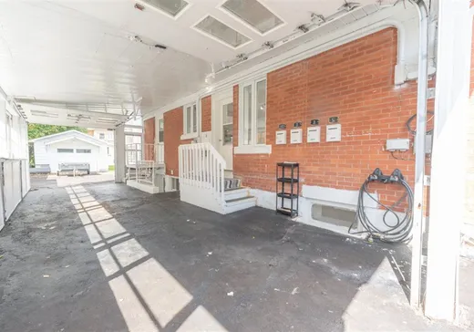 4-Plex à vendre - 685-685C Rue St-Omer, Drummondville, J2C 3S9