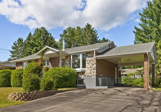 Duplex à vendre - 1065Z-1067Z Rue Trudeau, Mont-Tremblant, J8E 2Z5