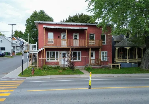 4-Plex à vendre - 880-886 Boul. des Bois-Francs S., Victoriaville, G6P5W2