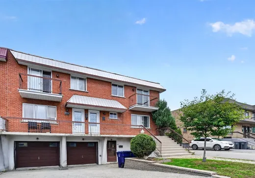 4-Plex à vendre - 409-415 Boul. Ivan-Pavlov, Laval (Vimont), H7M4J4