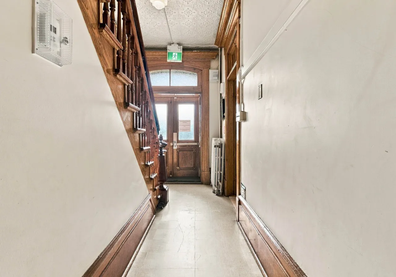 590 Rue Girouard O. — photo 3