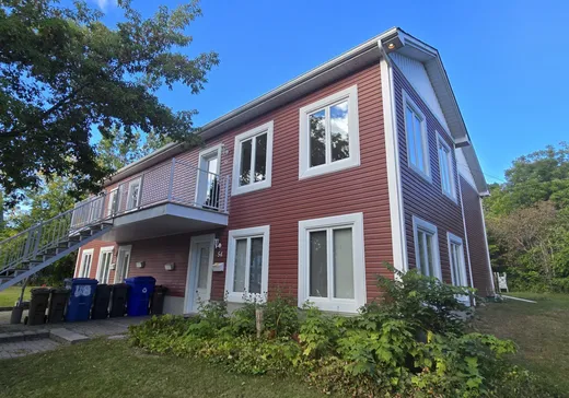 Duplex à vendre - 54-56 Rue John, Gatineau (Aylmer), J9H 4Y9