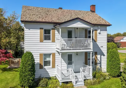 Duplex à vendre - 764-766 Rue Laurier, Beloeil, J3G 4J9