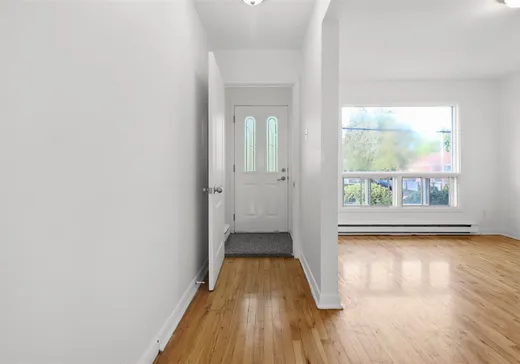 Triplex for Sale - 623-627 Rue Monty, Laval (Saint-François), H7A 2C7