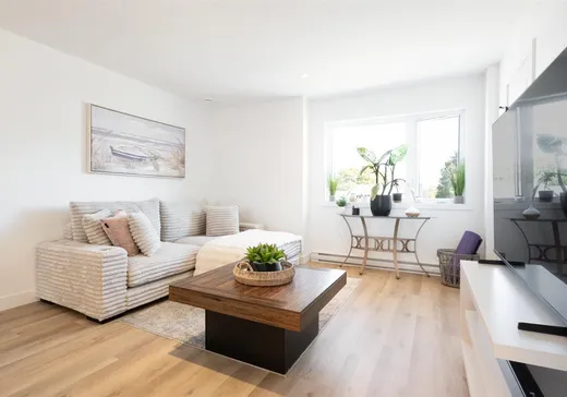 Duplex à vendre - 137-139 Rue Champêtre, Waterville, J0B 3H0