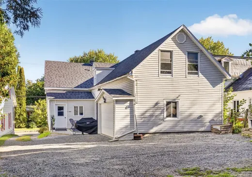 Duplex à vendre - 35-37 Rue de l'Église, Lefebvre, J0H 2C0