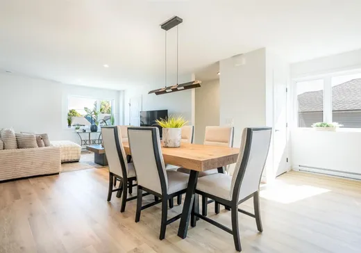 Duplex à vendre - 141-143 Rue Champêtre, Waterville, J0B 3H0