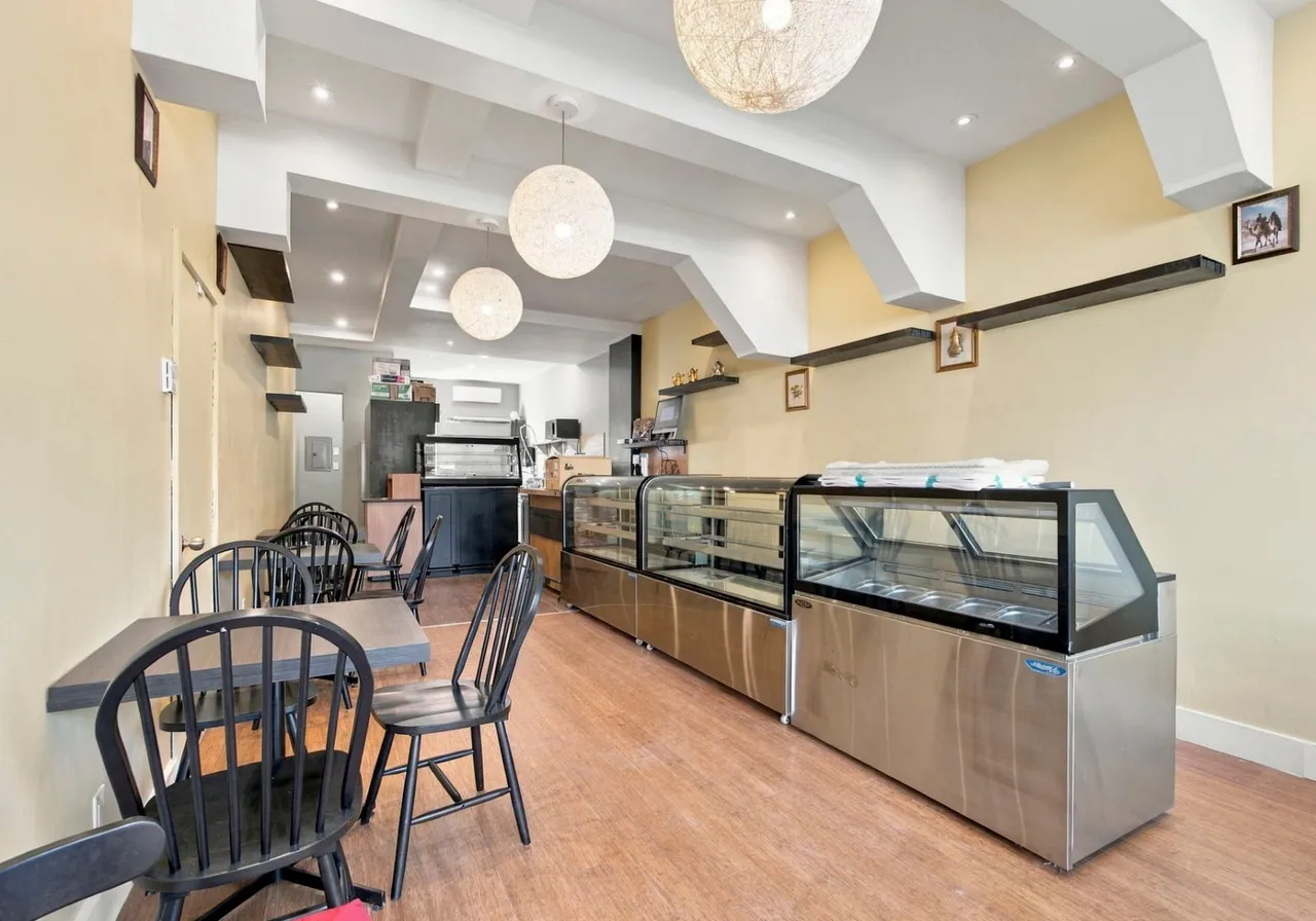 5180Z-5184Z Rue Beaubien E. — photo 3