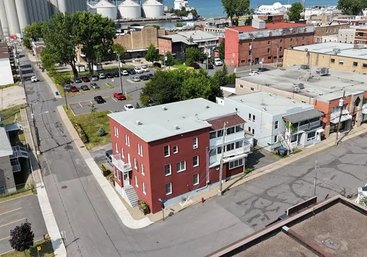 5-Plex for Sale - 51-59E Rue de la Reine, Massueville, J3P 4R5