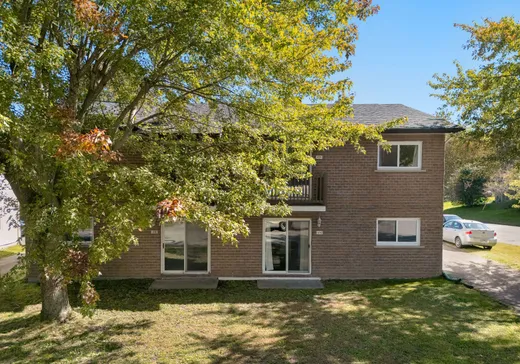 4-Plex à vendre - 1488-1494 Rue Évangeline, Sherbrooke, J1H5Z2