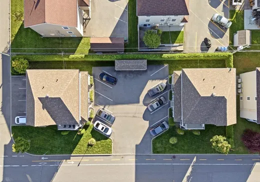 Triplex for Sale - 427-431 Imp. des Fougères, La Présentation, J0H 1B0