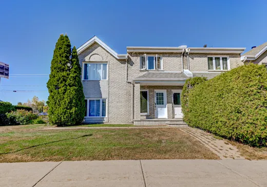 Duplex à vendre - 826-826A Boul. de Deux-Montagnes, Deux-Montagnes, J7R6T1