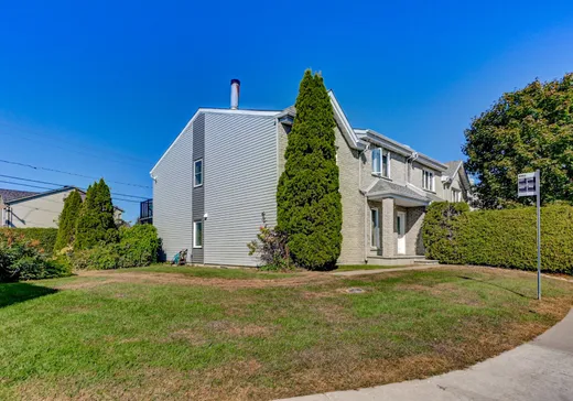 Duplex à vendre - 826-826A Boul. de Deux-Montagnes, Deux-Montagnes, J7R 6T1
