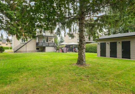 Triplex à vendre - 122 Rue Lafrance O., Saint-Basile-le-Grand, J3N 1C4