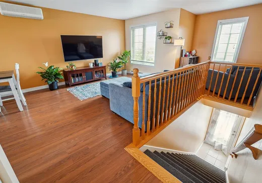 Triplex à vendre - 212 Rue Jacques-Plante, Repentigny, J5Y 0B4