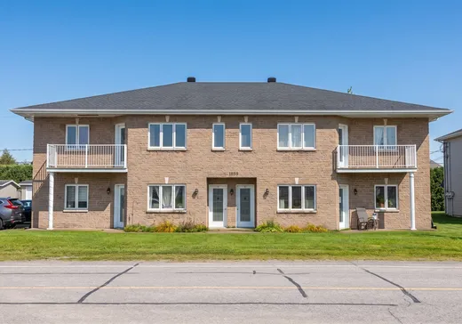4-Plex à vendre - 1859 Rue Pruneau, Saint-Maurice, G0X2X0