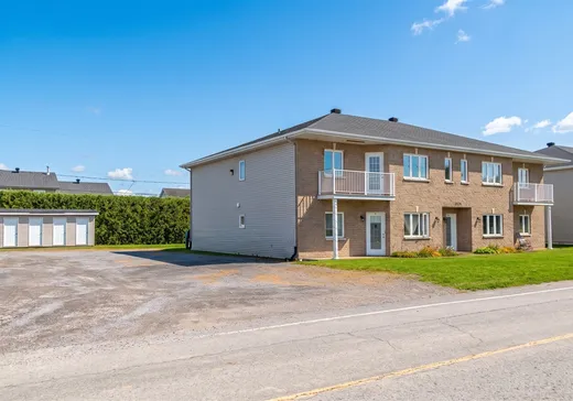 4-Plex à vendre - 1859 Rue Pruneau, Saint-Maurice, G0X 2X0