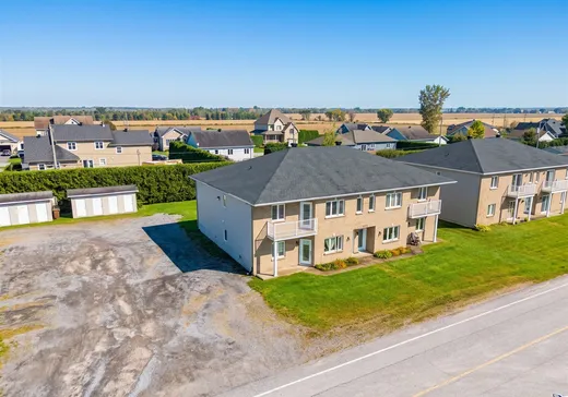 4-Plex à vendre - 1859 Rue Pruneau, Saint-Maurice, G0X 2X0