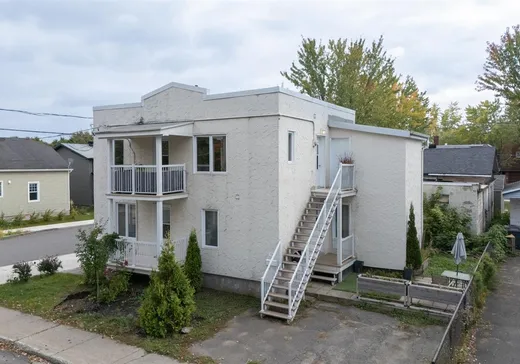 Duplex for Sale - 114-116 12e Avenue, Drummondville, J2B 2Y5
