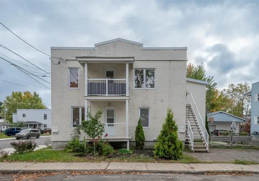 Duplex for Sale - 114-116 12e Avenue, Drummondville, J2B 2Y5