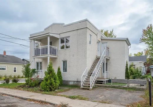 Duplex for Sale - 114-116 12e Avenue, Drummondville, J2B 2Y5