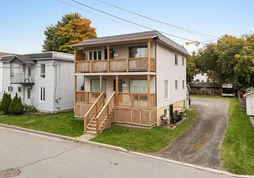 Triplex for sale - 29-31 Rue St-Louis, Granby, J2G7C1