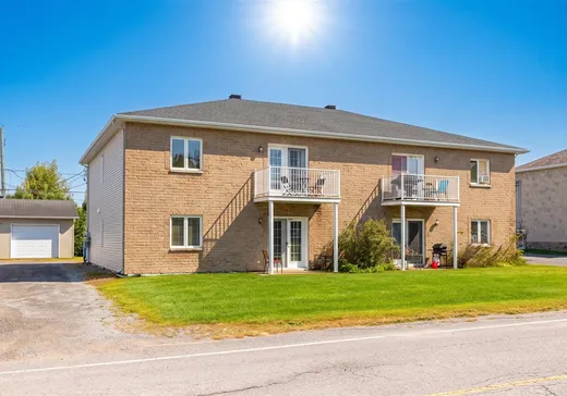4-Plex à vendre - 1865 Rue Pruneau, Saint-Maurice, G0X 2X0