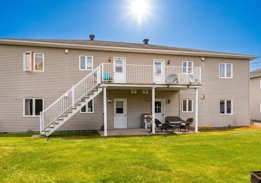 4-Plex à vendre - 1865 Rue Pruneau, Saint-Maurice, G0X 2X0