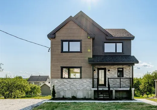 Duplex à vendre - 26Z-28Z Rue Denise, Coaticook, J0B1L0