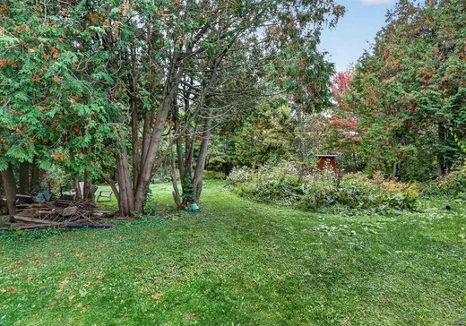 Duplex à vendre - 5121-5125 Ch. des Pionniers, St-Mathieu-Du-Parc, G9T 3N5