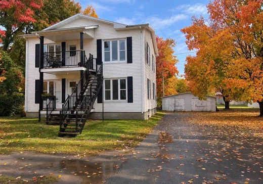 Duplex à vendre - 119-123 Av. Pie-X, Victoriaville, G6P6W2