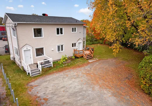 Duplex à vendre - 1A-1B Rue Alice, Victoriaville, G6P3H3