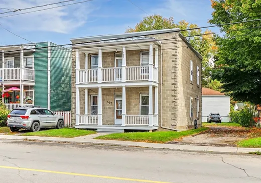 Duplex à vendre - 563-565 Rue Fournier, Saint-Jérôme, J7Z4V7